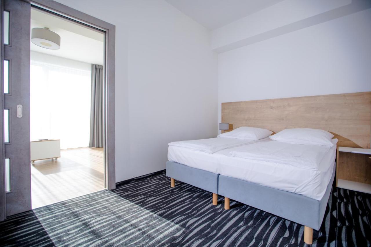 Apartamenty Villa Baltica Rewal - Jacuzzi Na Dachu, Wi-Fi, Parking W Cenie Exterior foto