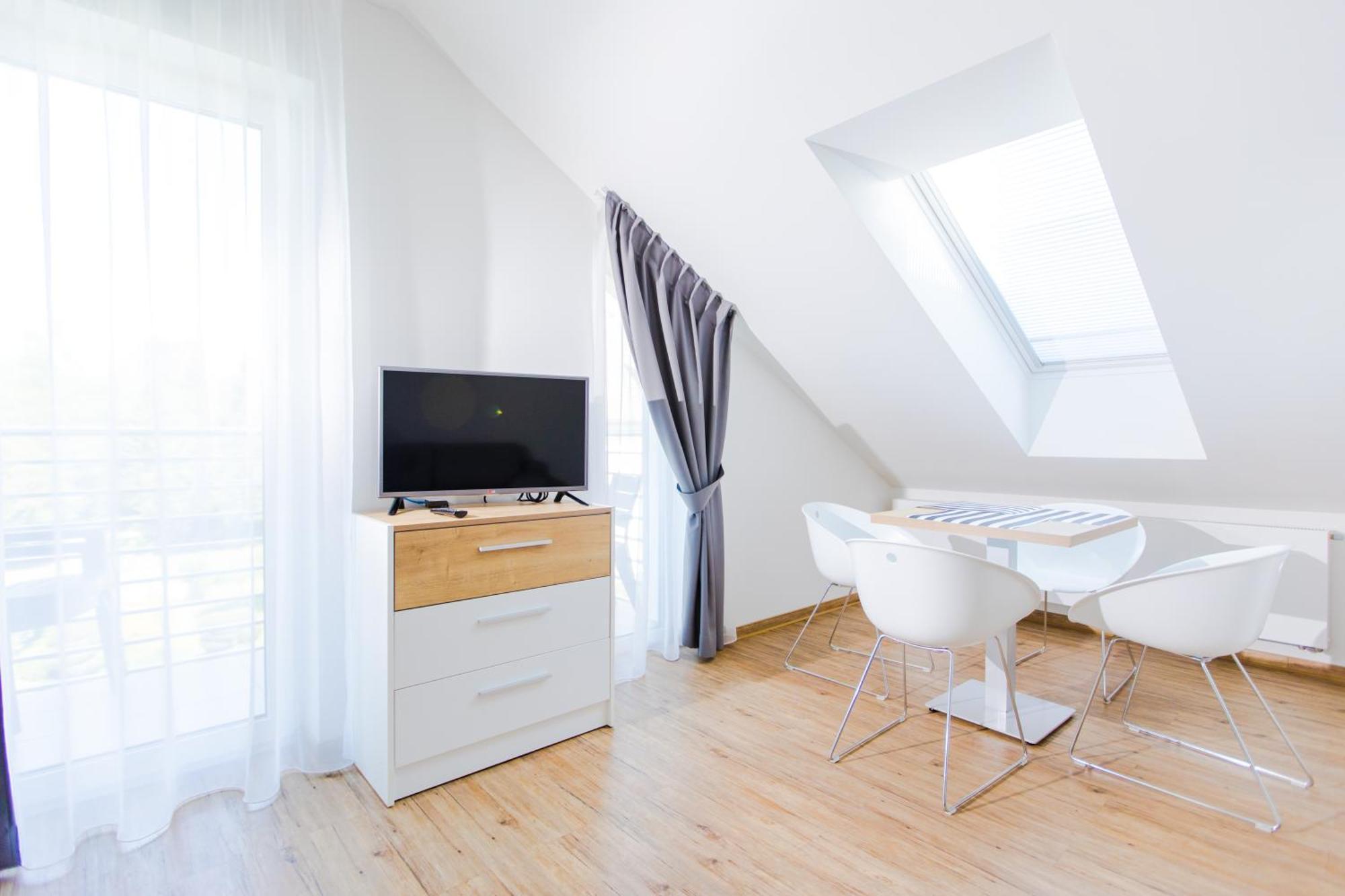 Apartamenty Villa Baltica Rewal - Jacuzzi Na Dachu, Wi-Fi, Parking W Cenie Exterior foto